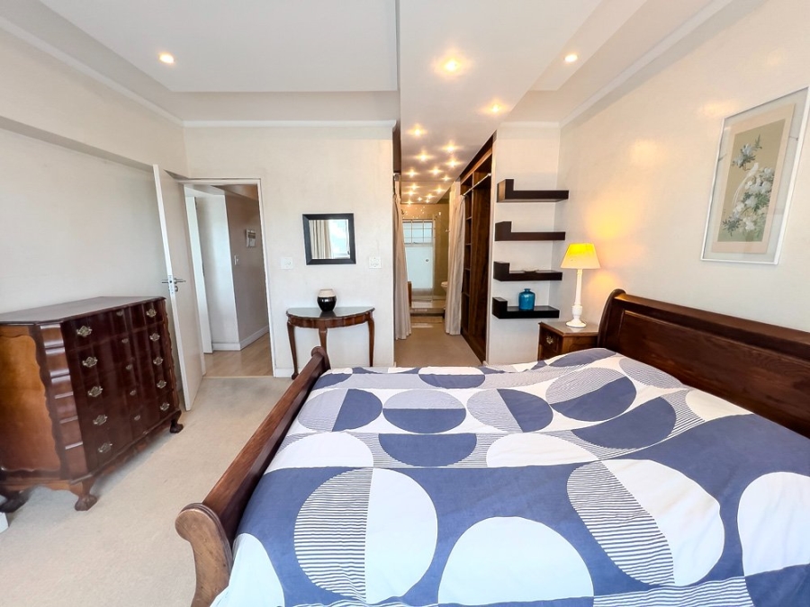 To Let 2 Bedroom Property for Rent in Sea Point Western Cape